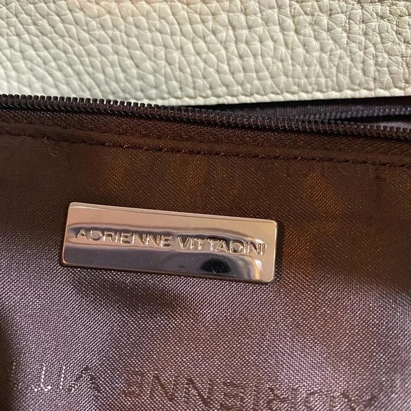 Adrienne Vittadini green leather shoulder handbag - Picture 7 of 11